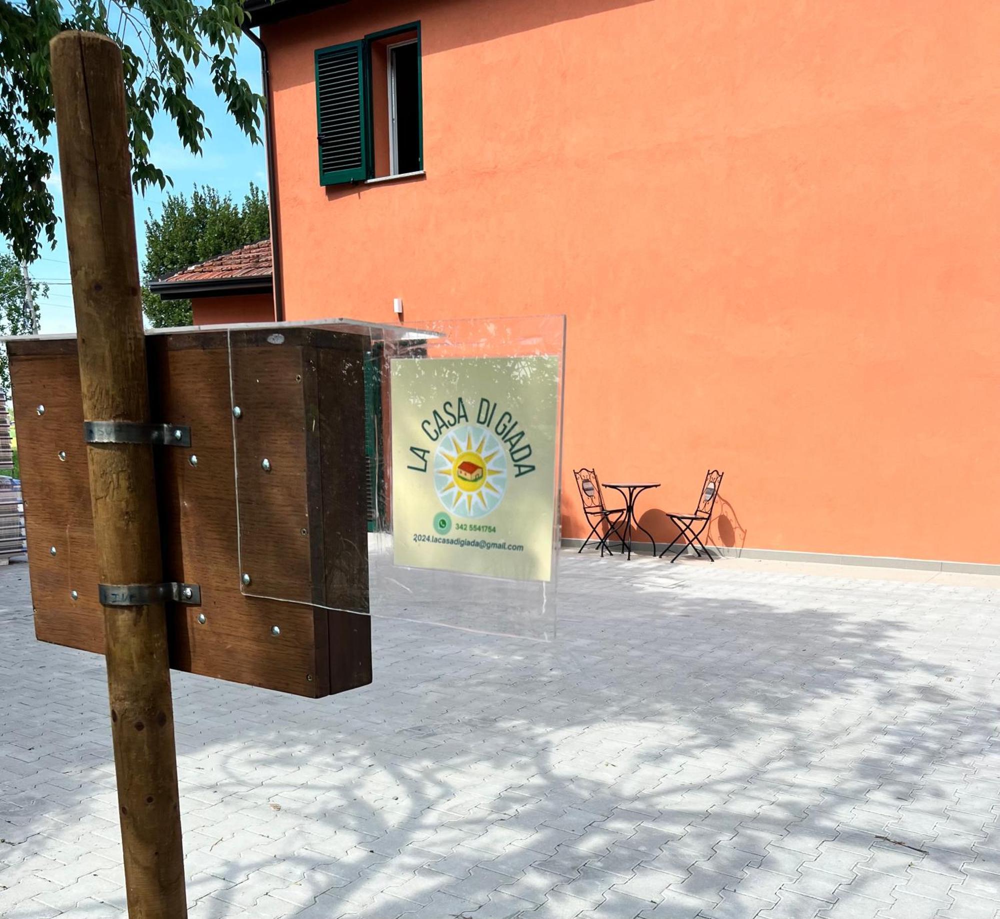 Guesthouse La Casa Di Giada Uscita Autostrada Di Imola Extérieur photo